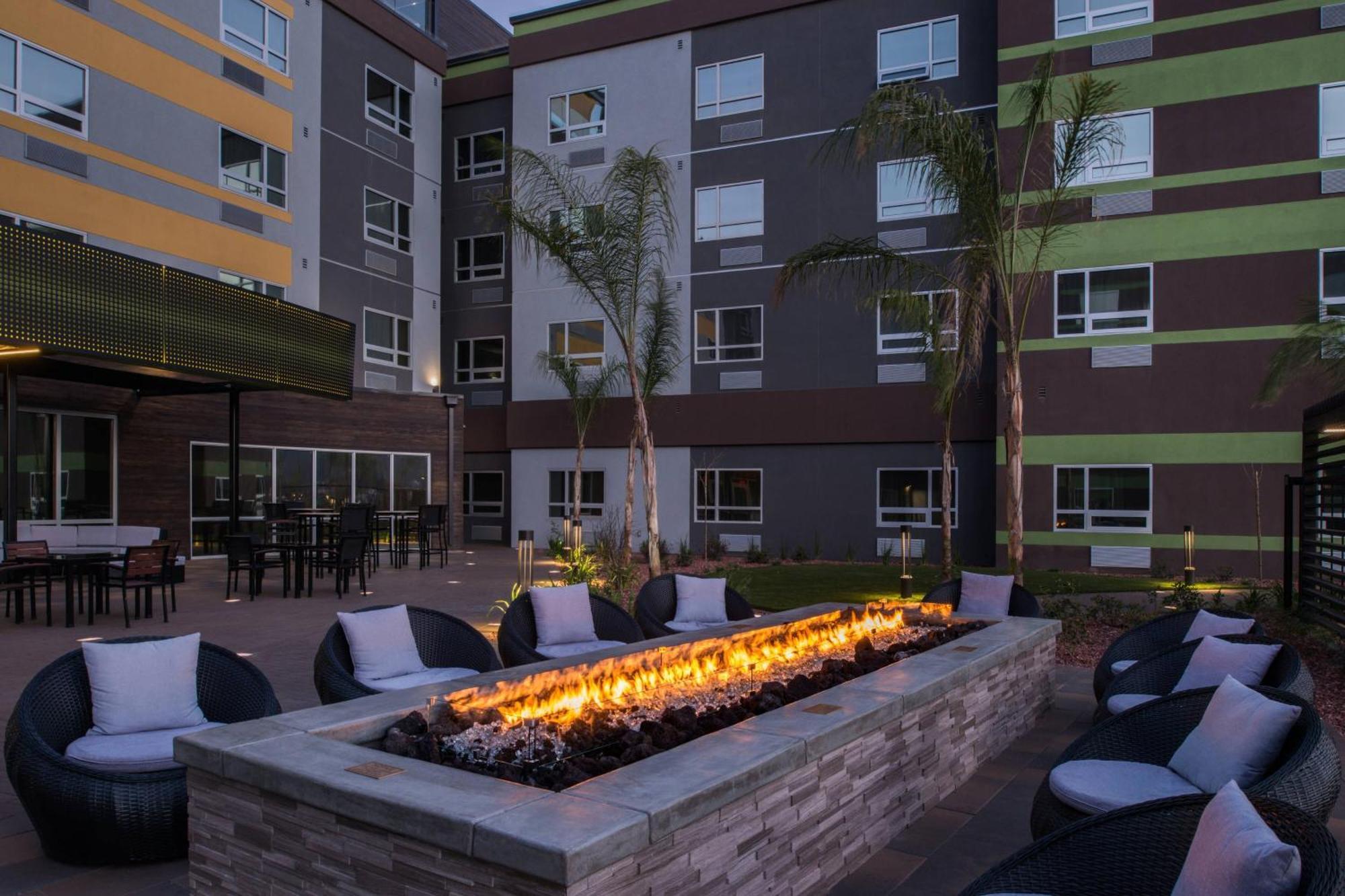 Courtyard By Marriott Temecula Murrieta Dış mekan fotoğraf